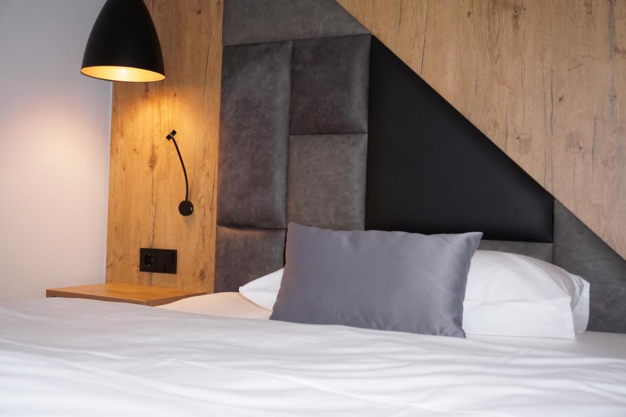 קאופבורן Hotel Gruener Baum מראה חיצוני תמונה