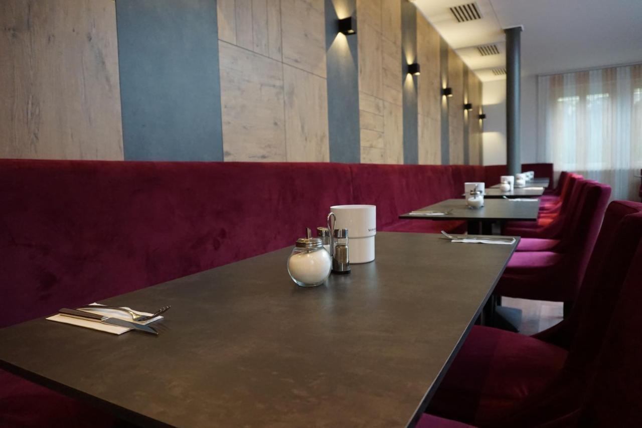 קאופבורן Hotel Gruener Baum מראה חיצוני תמונה